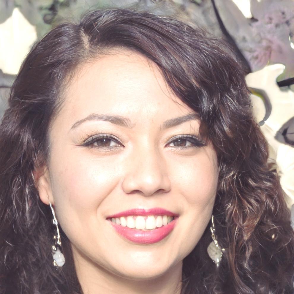 Ritratto di Sofia Lombardi, fotografa specializzata in food photography